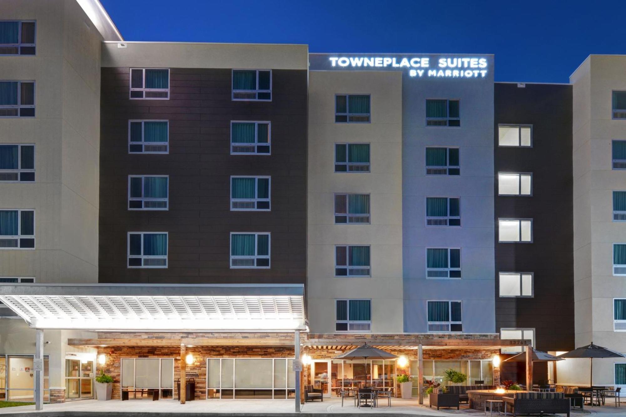 Towneplace Suites By Marriott Jacksonville East Екстериор снимка